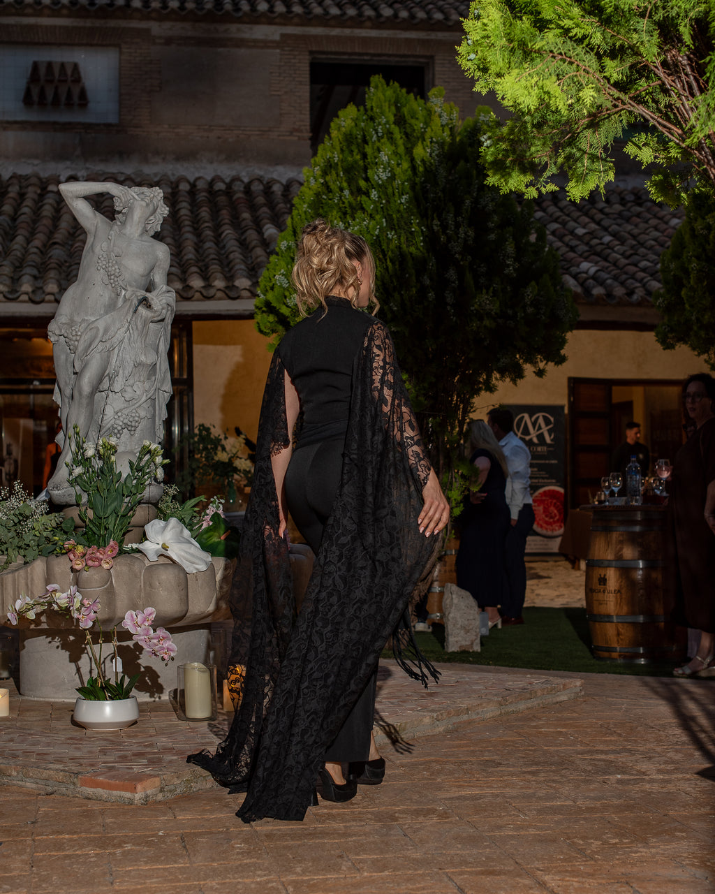 Traje Magnolia de Medianoche
